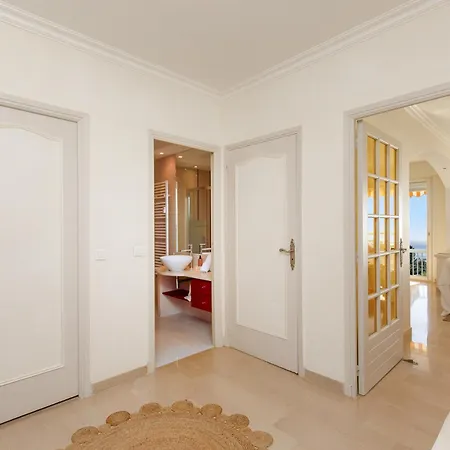 Immogroom - Spacious Bright T3 - Sea View -terrace