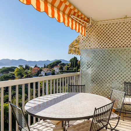 Apartmán Upstays Sea View Terrace 83m *