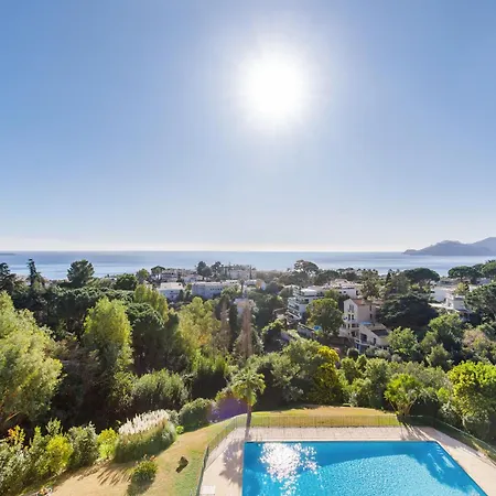 Apartment Immogroom - Spacious Bright T3 - Sea View -terrace Cannes